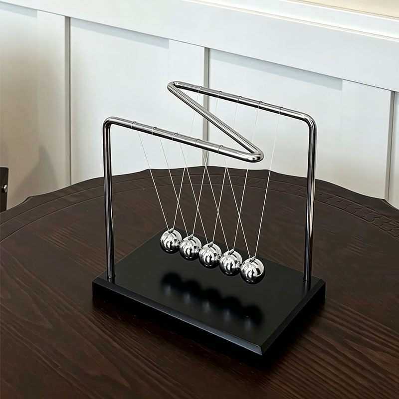 N Shaped Newton's Cradle Balan - đánh giá và giá Office Hi Tech